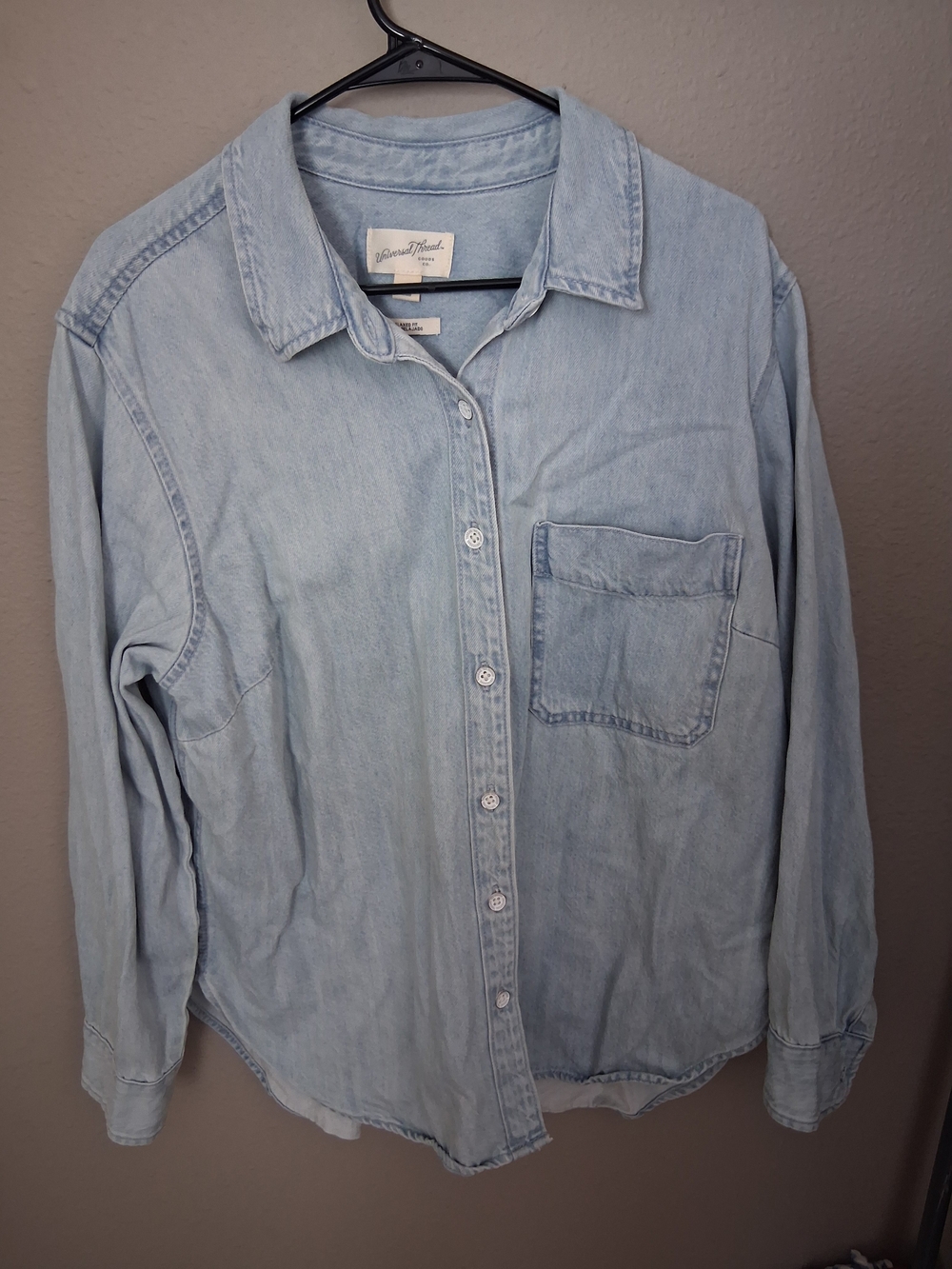 Universal Thread Light Blue Denim Button-Down Relaxed Shirt